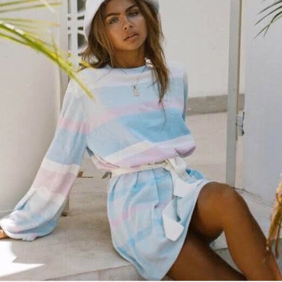 Sabo Skirt Arctic Dress - Picture 1 of 3